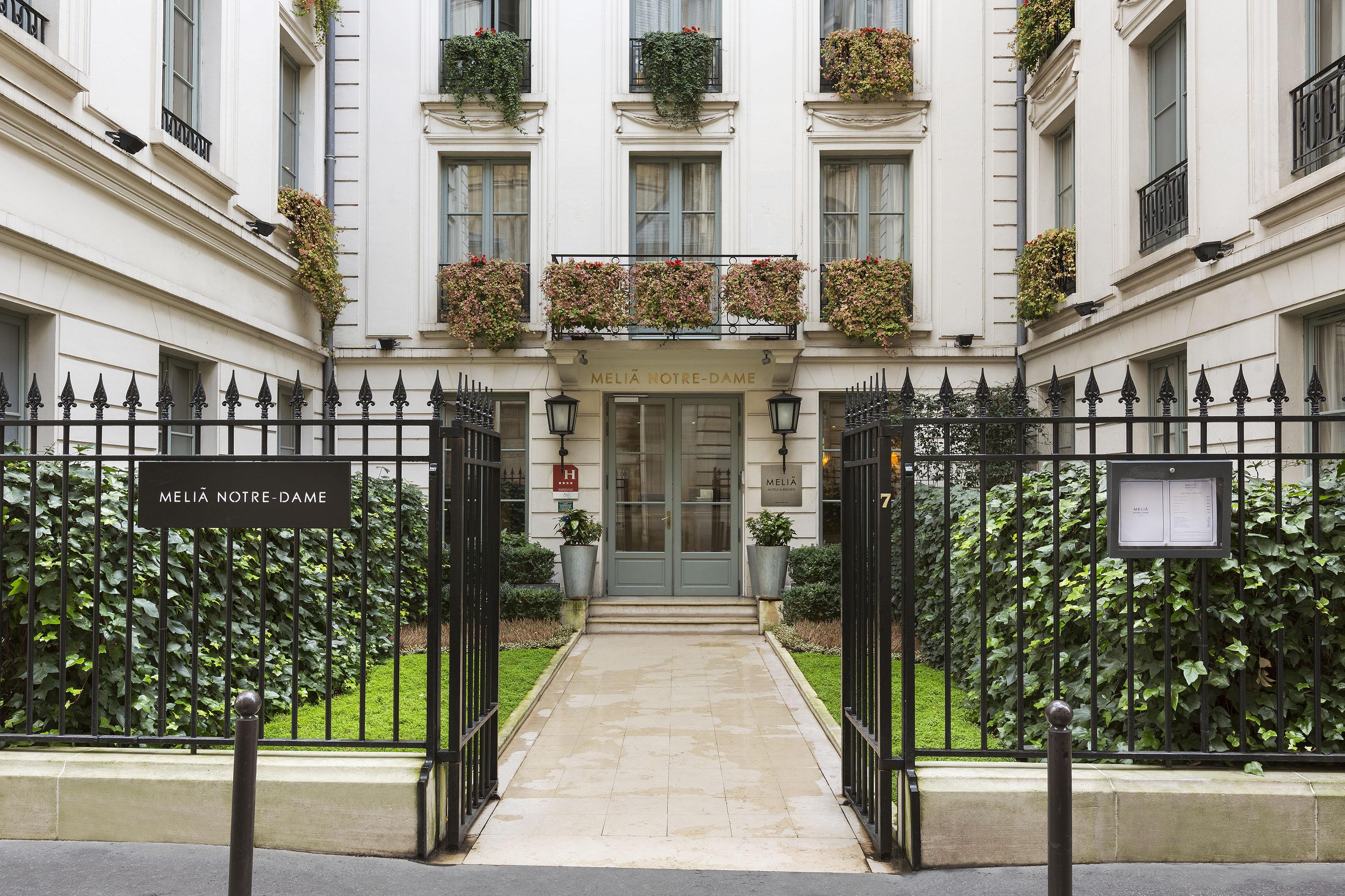 Maison Colbert Member Of Melia Collection Notre-Dame Paris Exterior foto